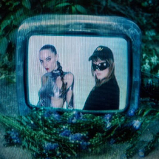 Vitesse X & Pearly Drops - Get in Girls