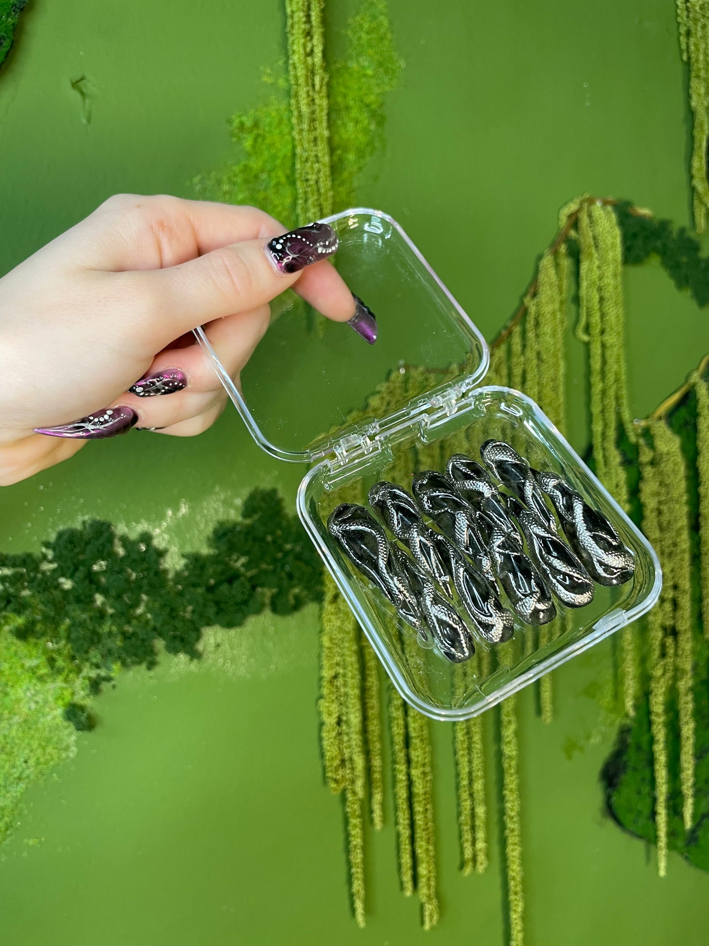 Pearly Drops x Swamp Fairy Nails Collab - Ratgirl